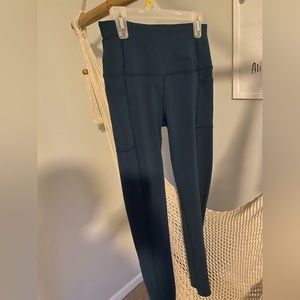 Sketchers blue leggings